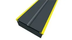 Fischer Transnordic 66 Crown Xtralite -Randonnée Nordique Soldes carres en acier fischer steel edge 1